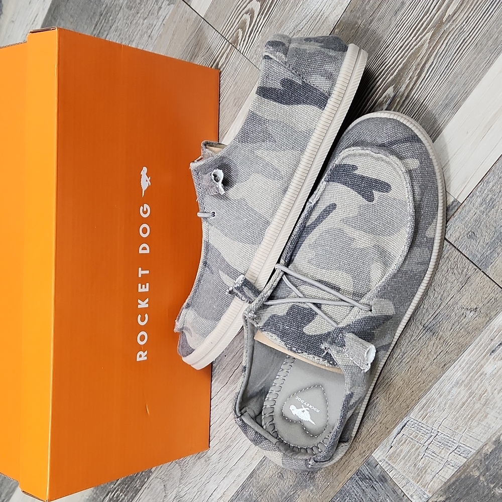NIB Rocket Dog Grey Camo Slip-On Sneakers - Women's Size 8 - Maddy - Picture 5 of 9